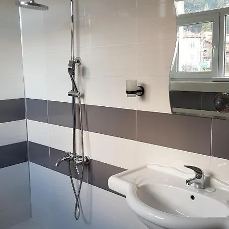 семеен хотел-