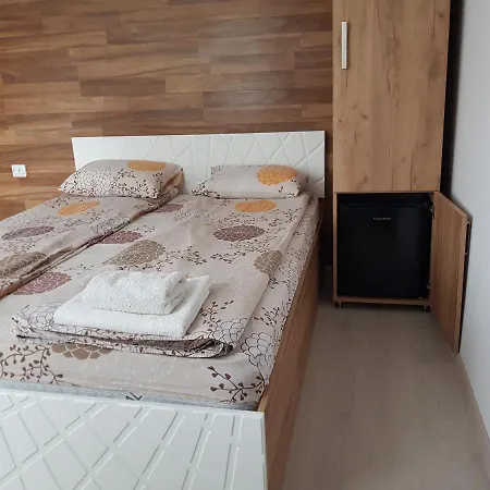 семеен хотел-