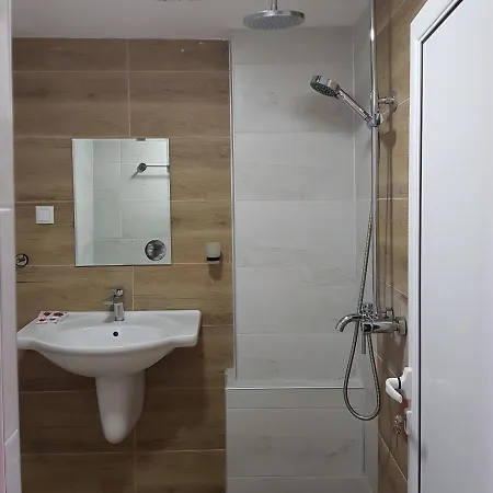 בית הארחה семеен хотел-