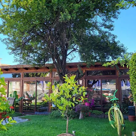 семеен хотел-