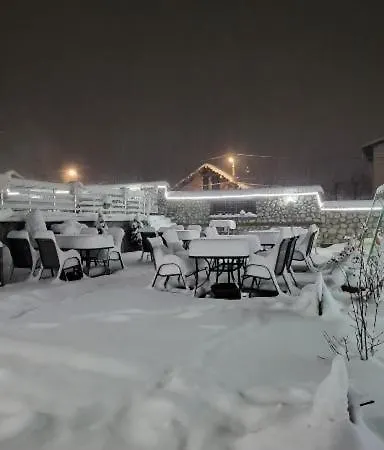 семеен хотел-