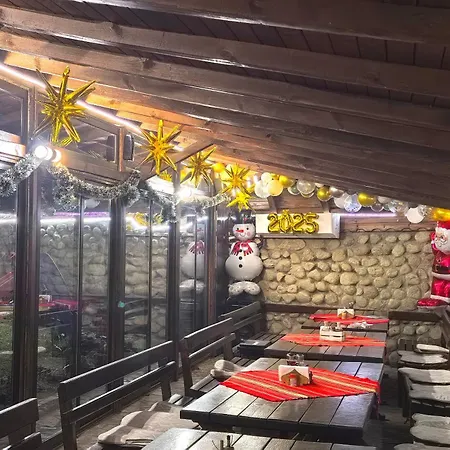 семеен хотел-