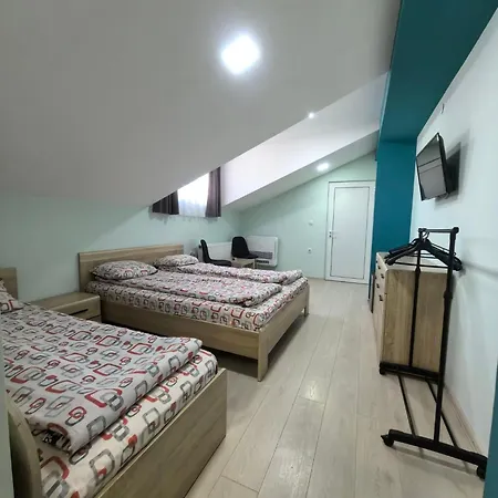 семеен хотел-