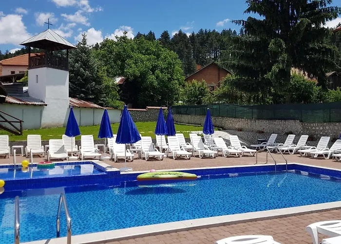 семеен хотел-