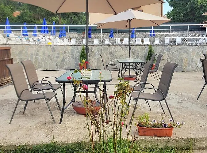 семеен хотел-