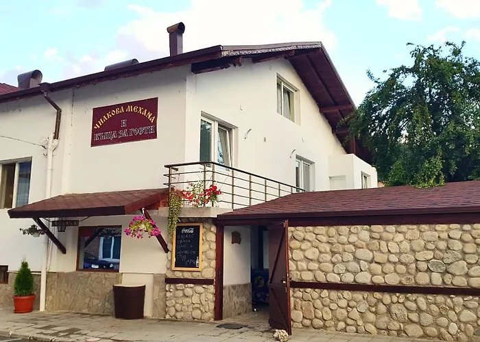 семеен хотел-