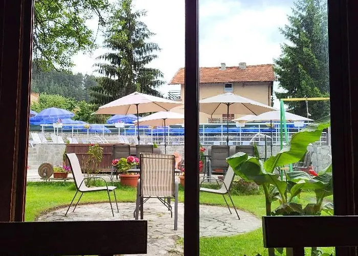 семеен хотел-