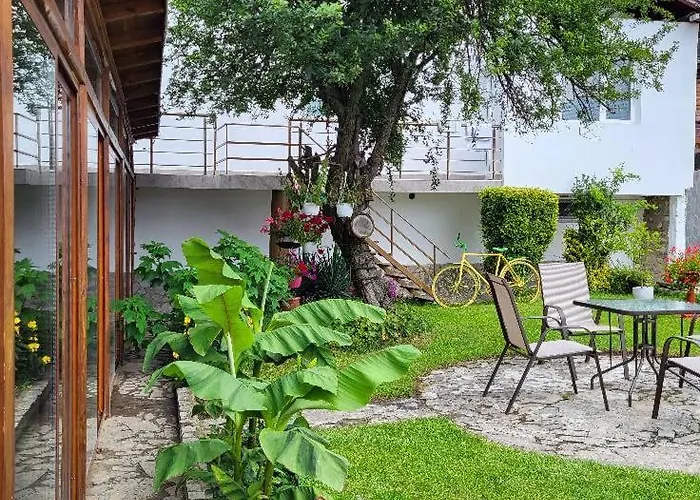 семеен хотел-