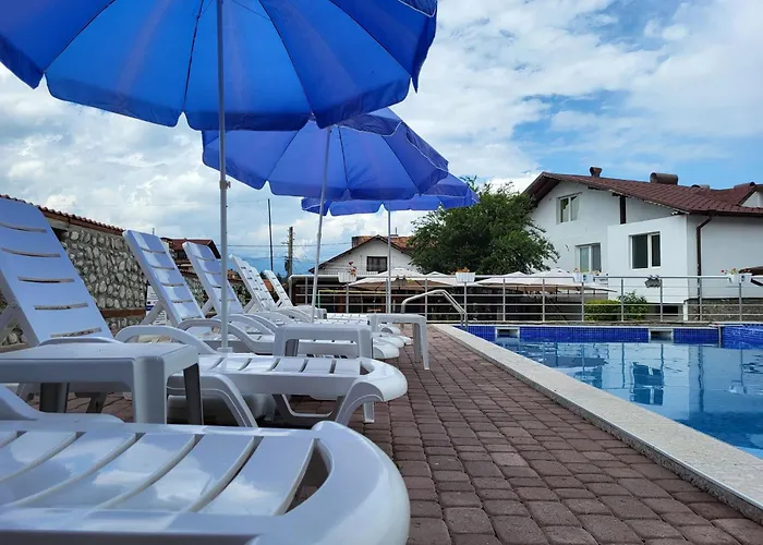 семеен хотел-