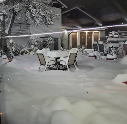 Maison d'hôtes семеен хотел-