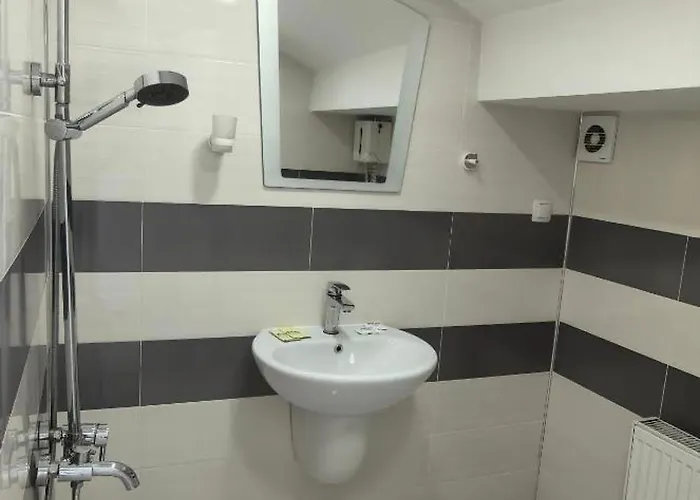 семеен хотел-