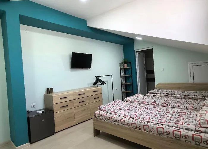 семеен хотел-